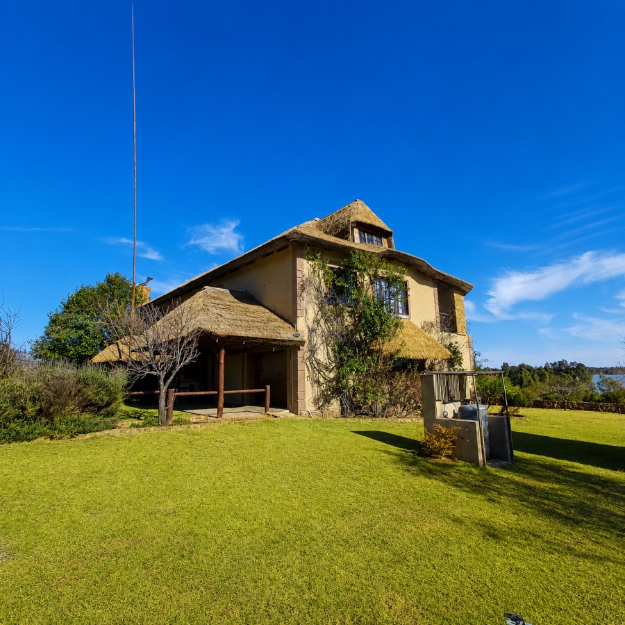 4 Bedroom Property for Sale in Metsimaholo Free State